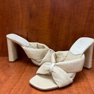 SCHUTZ Cream Textured Women's Heels